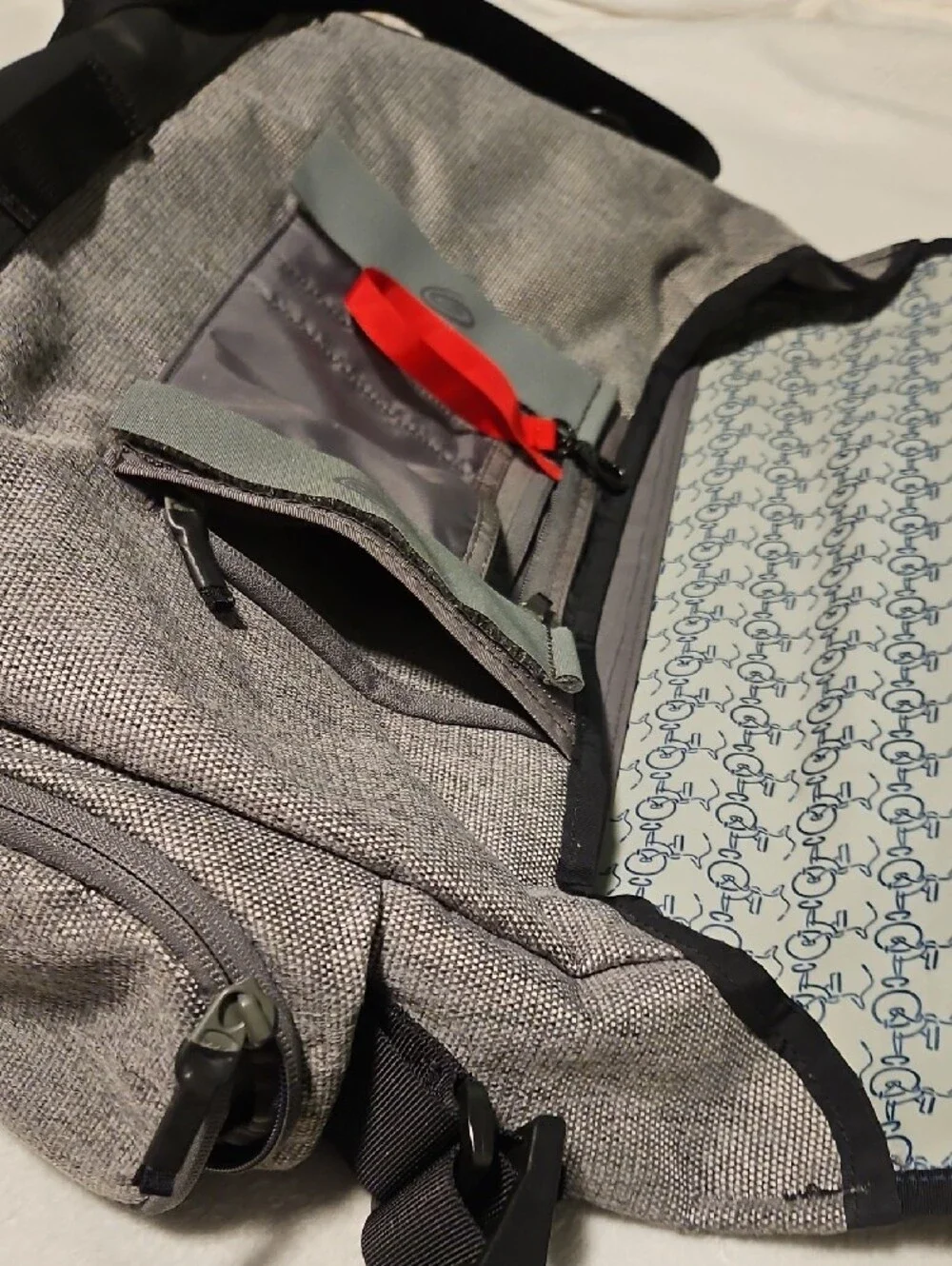 Timbuk2 Gray Messenger Bag with Navy Patch